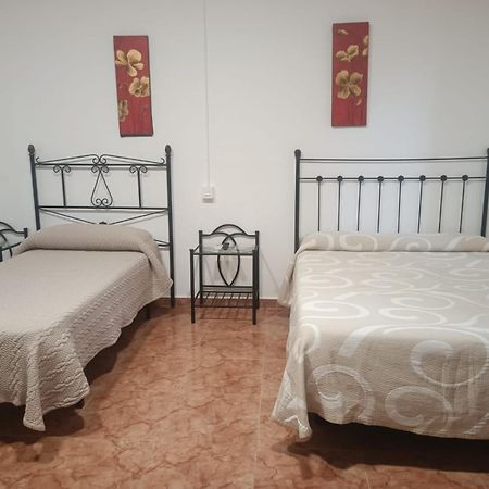 Rooms Los Montes Granada Eksteriør bilde
