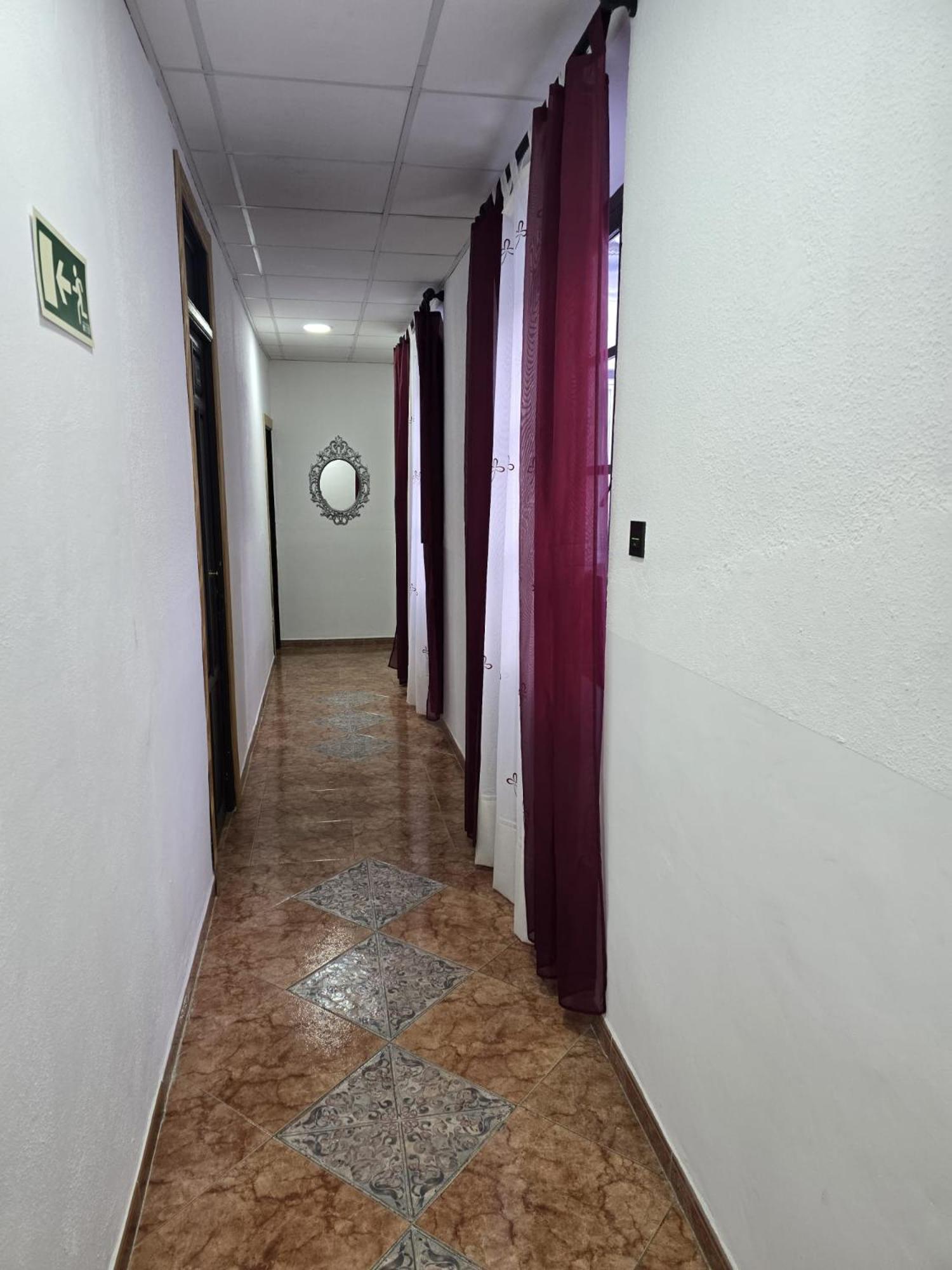 Rooms Los Montes Granada Eksteriør bilde